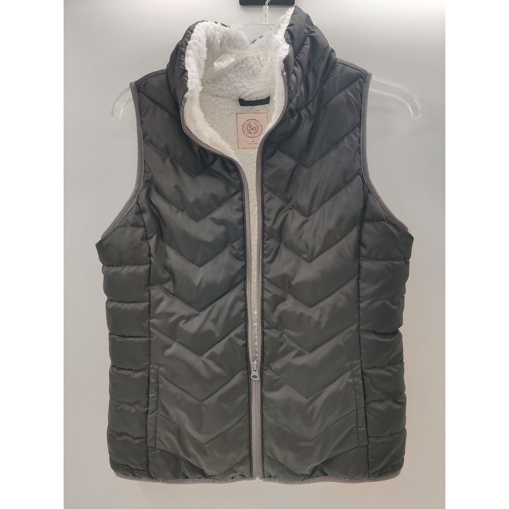 SO Womens‎ Chevron Quilted Puffer Vest Gray Faux Fur Sherpa Lined Size M Zip Up